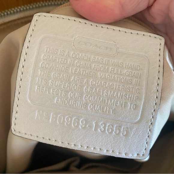 Coach white handbag - Picture 4 of 5